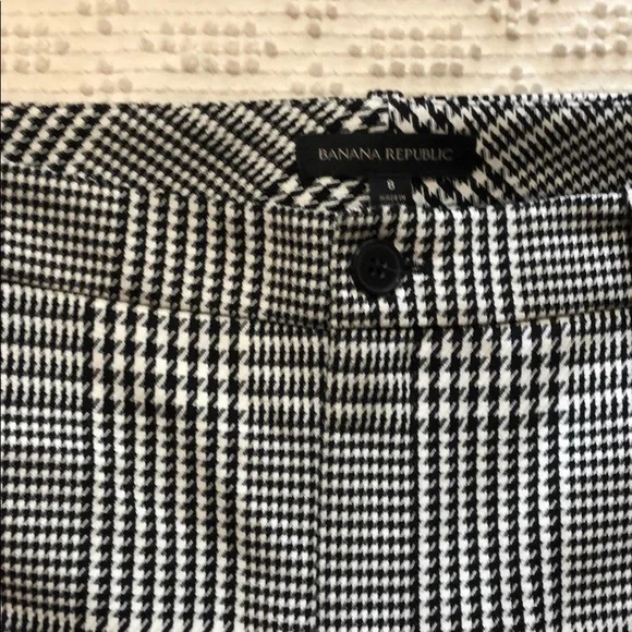 Banana Republic cropped pants - Picture 2 of 4